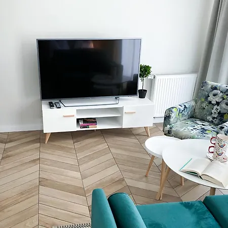 One Gasiorowskich 4 بوزنان