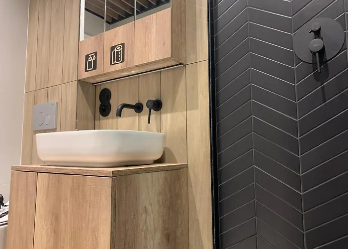 One Gasiorowskich 4 شقة بوزنان